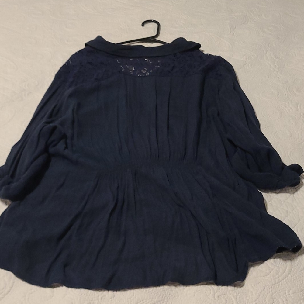 Navy blouse - Picture 3 of 4